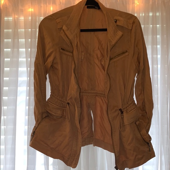 Jacket - Picture 1 of 2